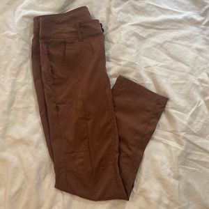 Womens hiking pants. Prana. Size 8